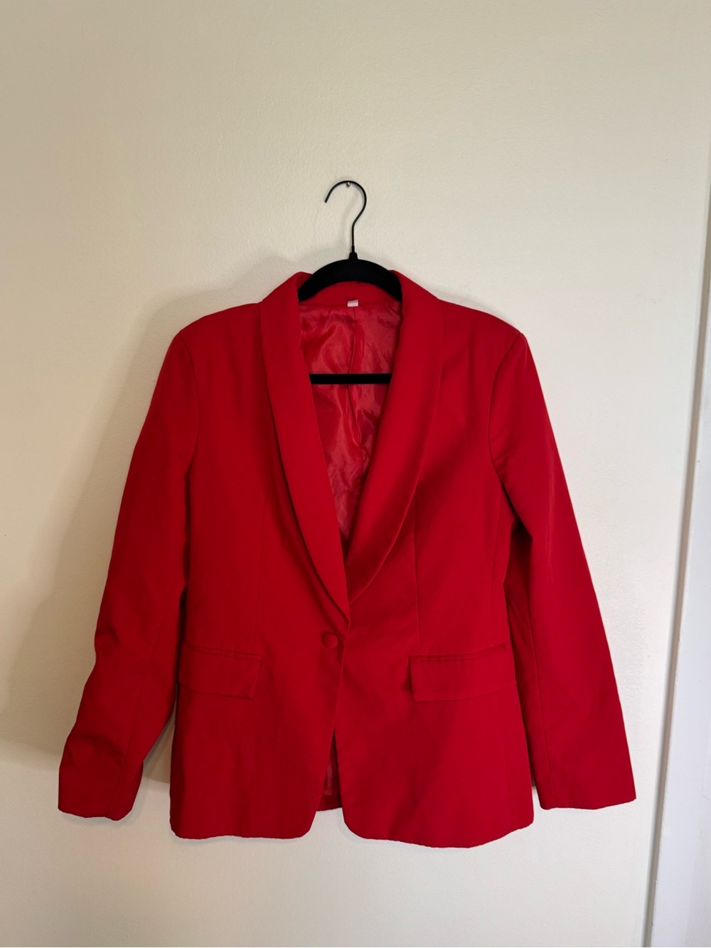 Striking Red Single-Button Blazer | size small